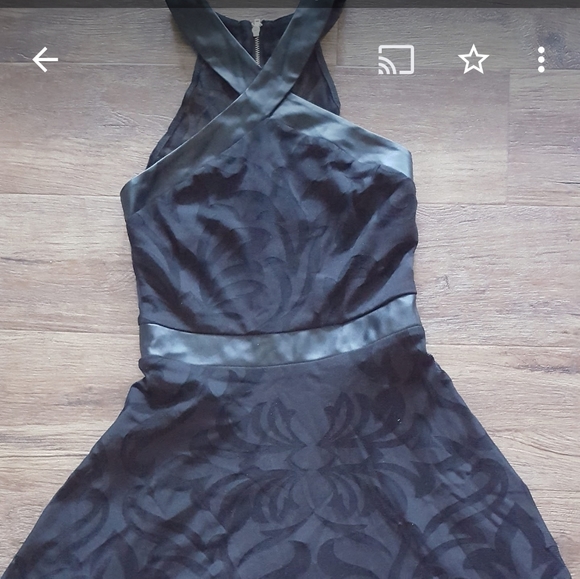 Le chateau dress. Nwt - Picture 2 of 9